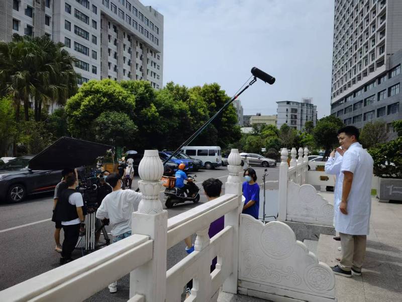合浦县广告片拍摄公司低成本实现高规格制作的诀窍